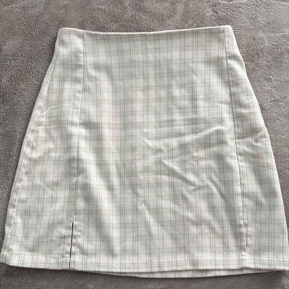 🩷 Brandy Melville Green Plaid Mini Skirt